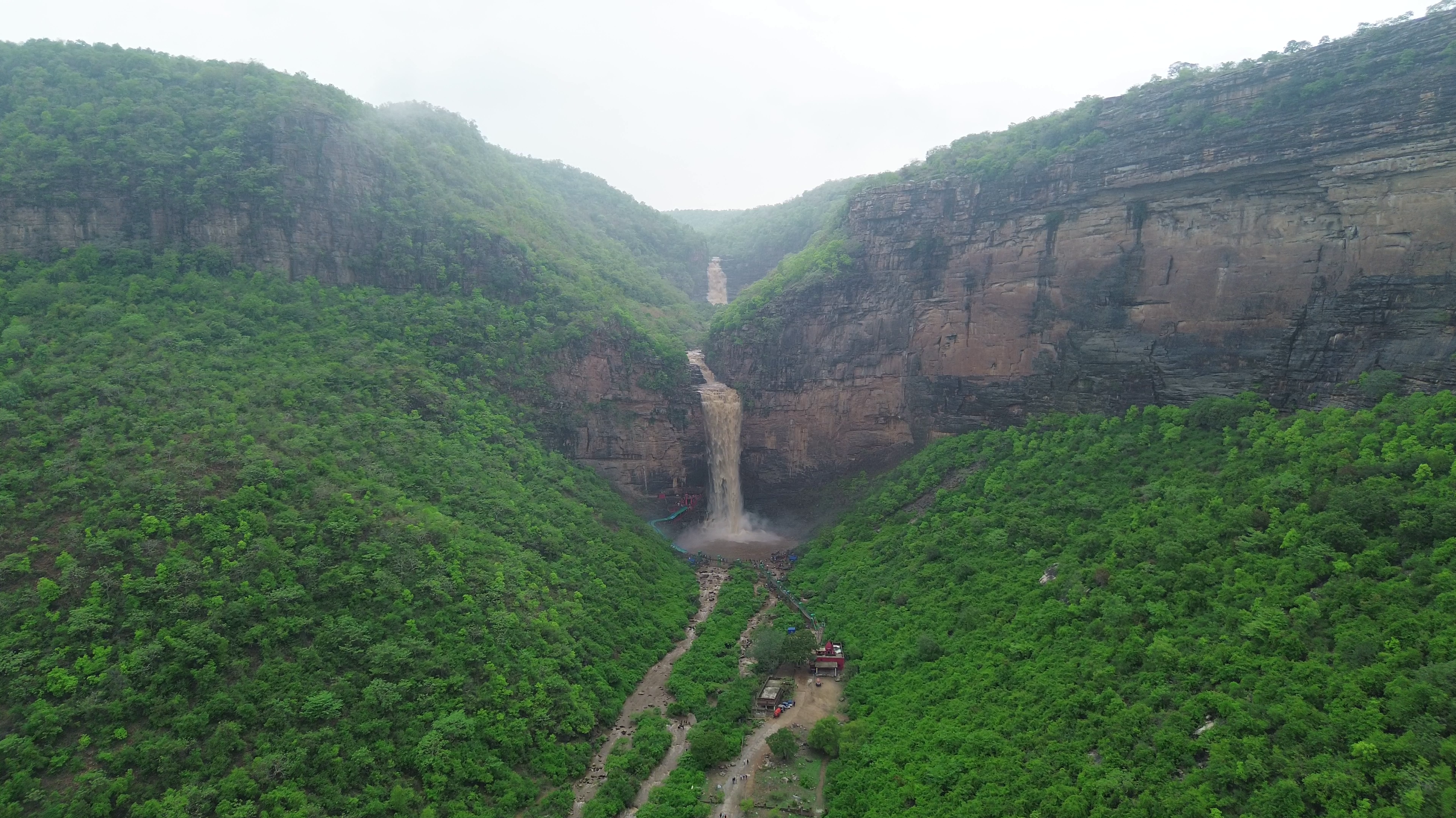 Tutla Bhawani Waterfall | तुतला भवानी: एक ऐतिहासिक और सांस्कृतिक परंपरा की खोज | Rohtas Bihar. Best Updates